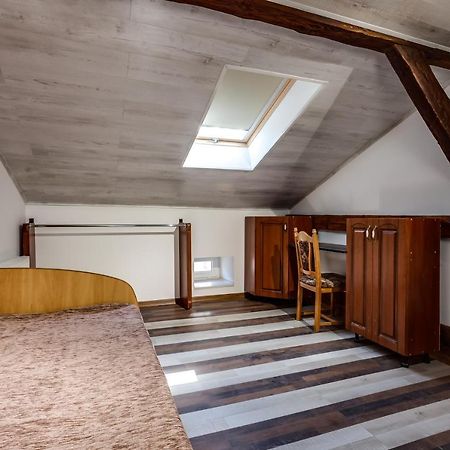Four Bedrooms Apartment In The Heart Of Lviv Ngoại thất bức ảnh
