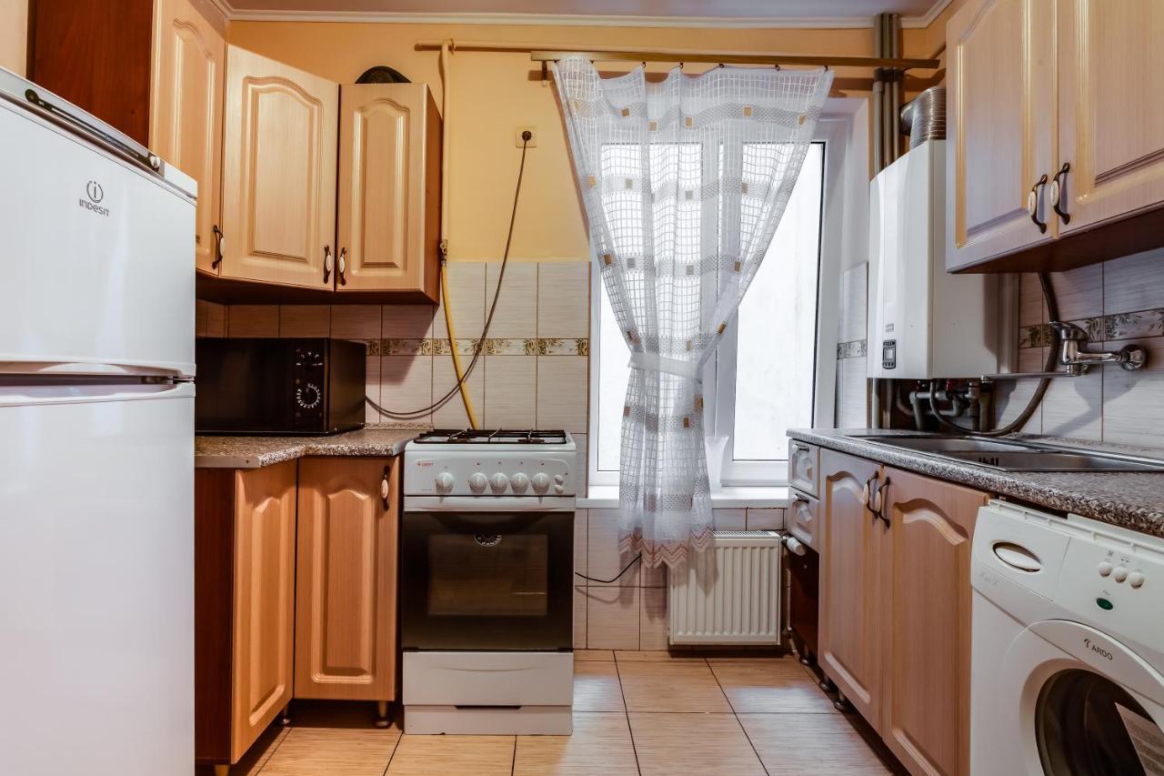 Four Bedrooms Apartment In The Heart Of Lviv Ngoại thất bức ảnh